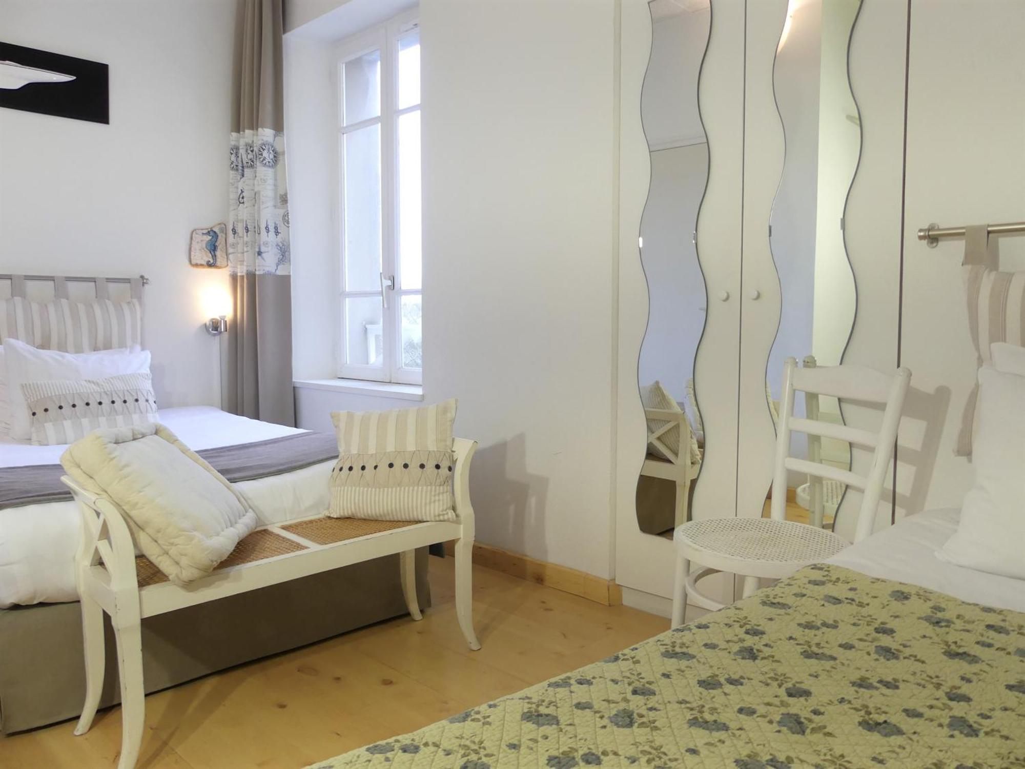 Hotel Aux Tamaris - Vue Mer Roscoff Szoba fotó