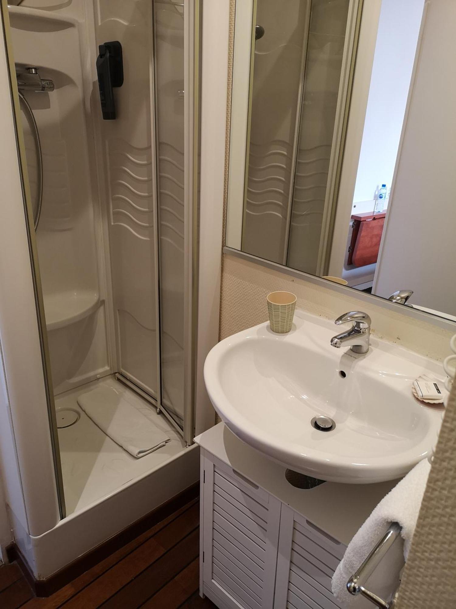 Hotel Aux Tamaris - Vue Mer Roscoff Szoba fotó