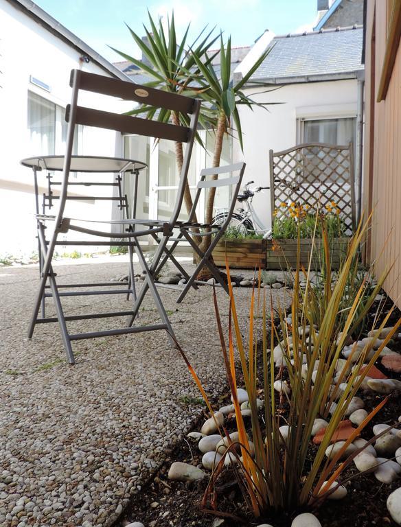 Hotel Aux Tamaris - Vue Mer Roscoff Kültér fotó
