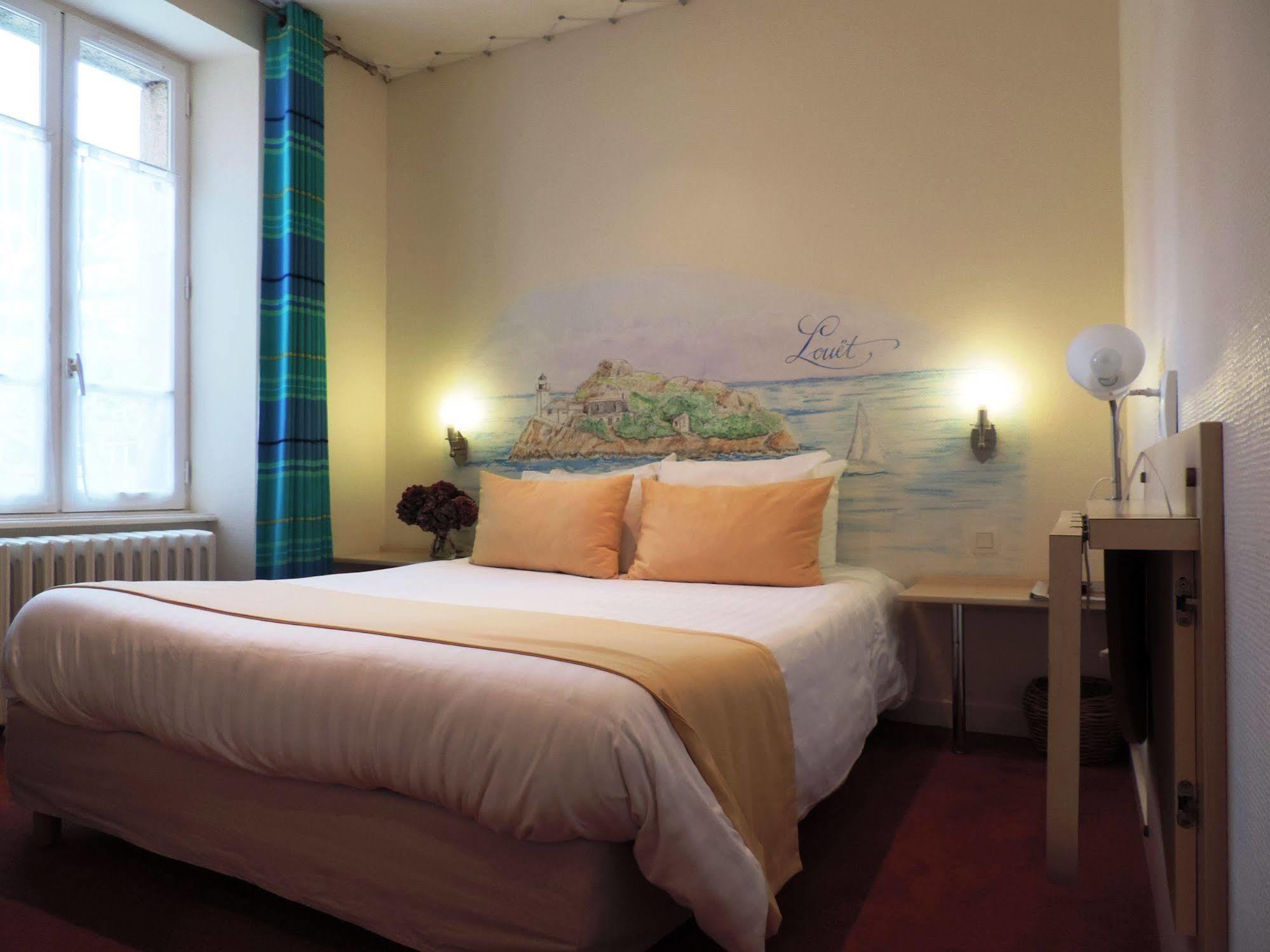 Hotel Aux Tamaris - Vue Mer Roscoff Kültér fotó
